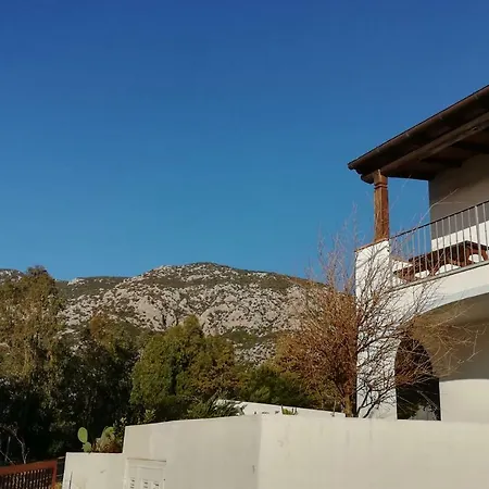 Sacha - Stunning Panoramic View Flat Apartment Cala Gonone